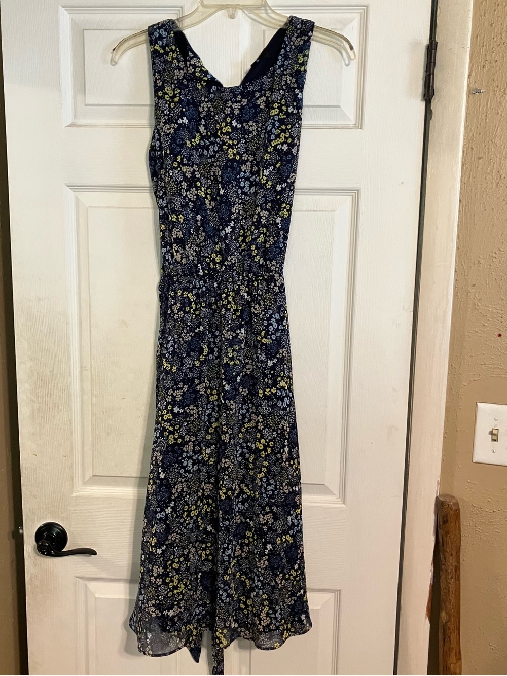 Women’s MSK Navy Floral Midi Dress with Yellow Accents Size 10P Lightweight
